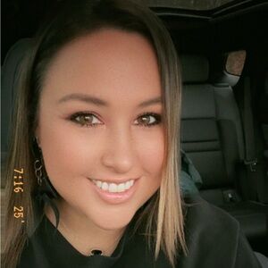 Meet your Posher, Brandy